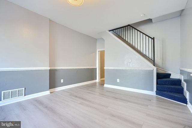 702 KENWOOD AVE, Baltimore, MD 21205