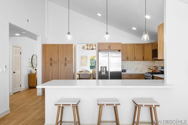 5364 Dressage Dr, Bonita, CA 91902