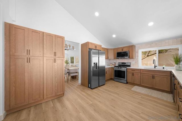 5364 Dressage Dr, Bonita, CA 91902