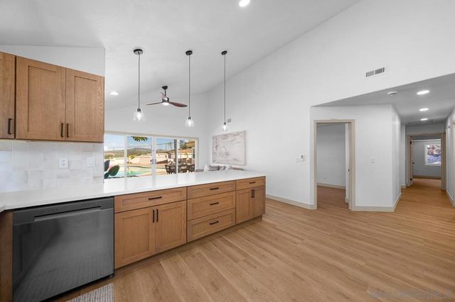 5364 Dressage Dr, Bonita, CA 91902