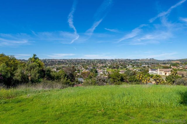 5364 Dressage Dr, Bonita, CA 91902