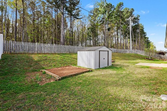 1117 Landen Chase Drive, Monroe, NC 28110