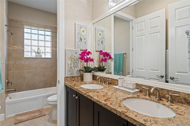 11813 NW 79th Ct, Parkland, FL 33076