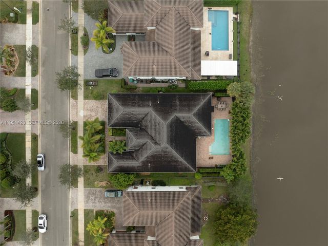 11813 NW 79th Ct, Parkland, FL 33076