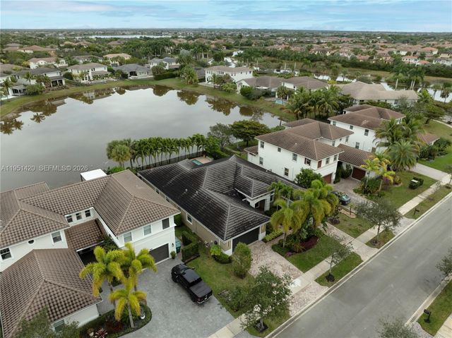 11813 NW 79th Ct, Parkland, FL 33076