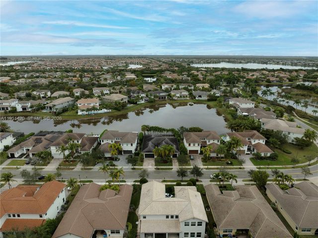 11813 NW 79th Ct, Parkland, FL 33076