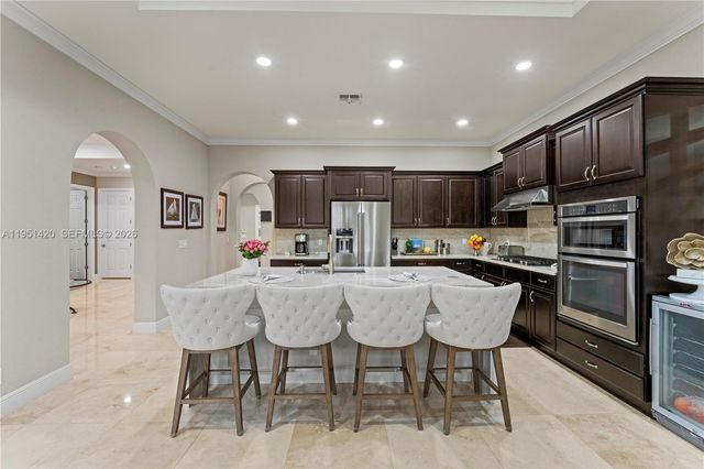 11813 NW 79th Ct, Parkland, FL 33076