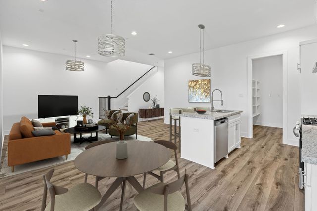 5608 Savyon Drive, Houston, TX 77091