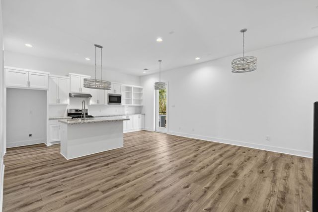 5608 Savyon Drive, Houston, TX 77091