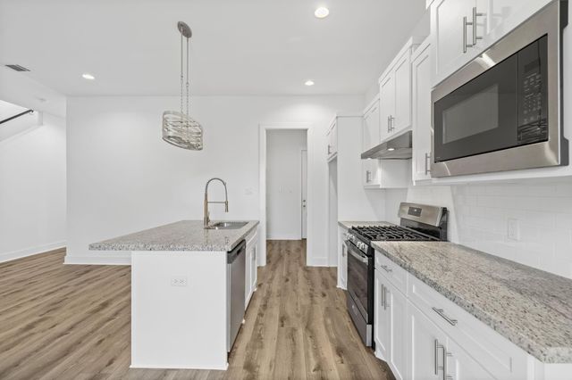 5608 Savyon Drive, Houston, TX 77091