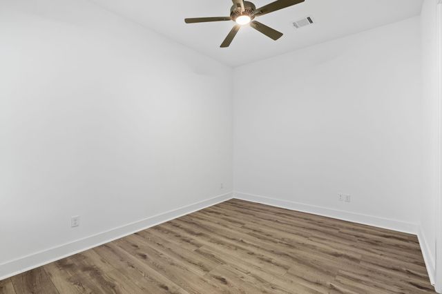 5608 Savyon Drive, Houston, TX 77091