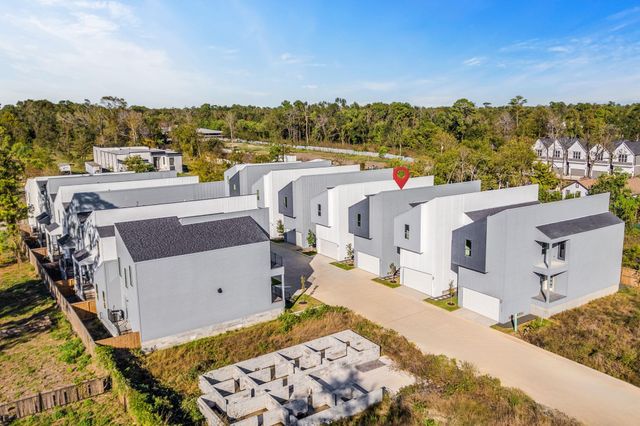 5608 Savyon Drive, Houston, TX 77091