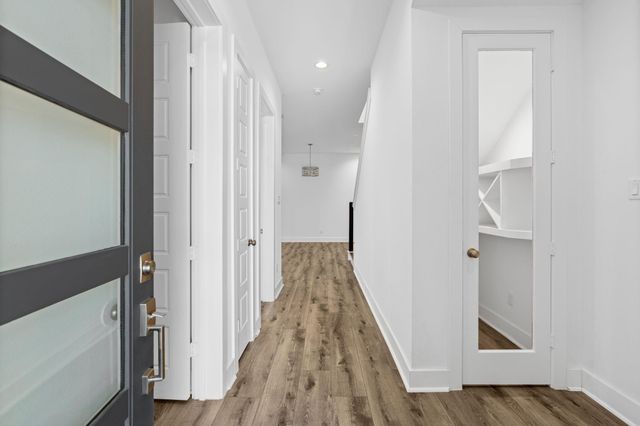 5608 Savyon Drive, Houston, TX 77091