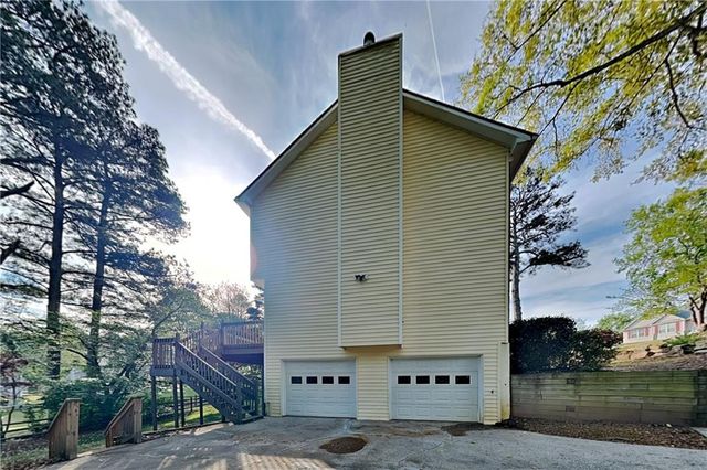 4759 Shallow Ridge Road NE, Kennesaw, GA 30144