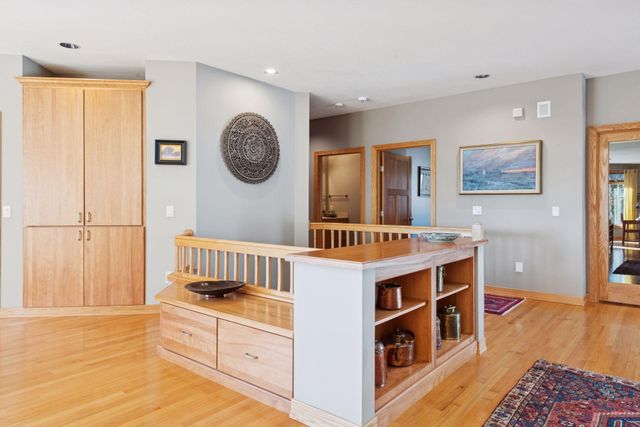 6952 Oakmere Lane NW, Rochester, MN 55901