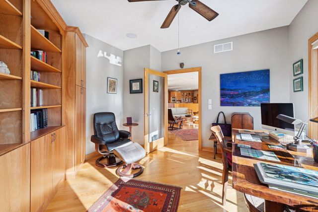 6952 Oakmere Lane NW, Rochester, MN 55901