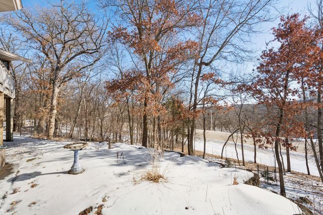 6952 Oakmere Lane NW, Rochester, MN 55901