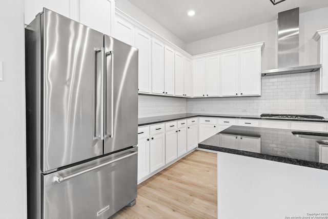 223 Azalea Alley, Castroville, TX 78009