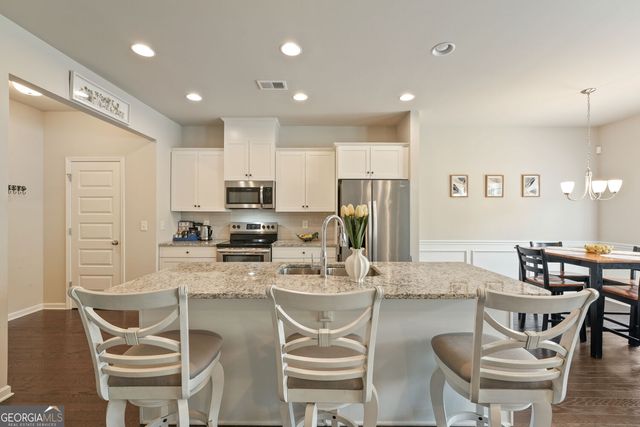 6126 Thorncrest Drive NW, Tucker, GA 30084