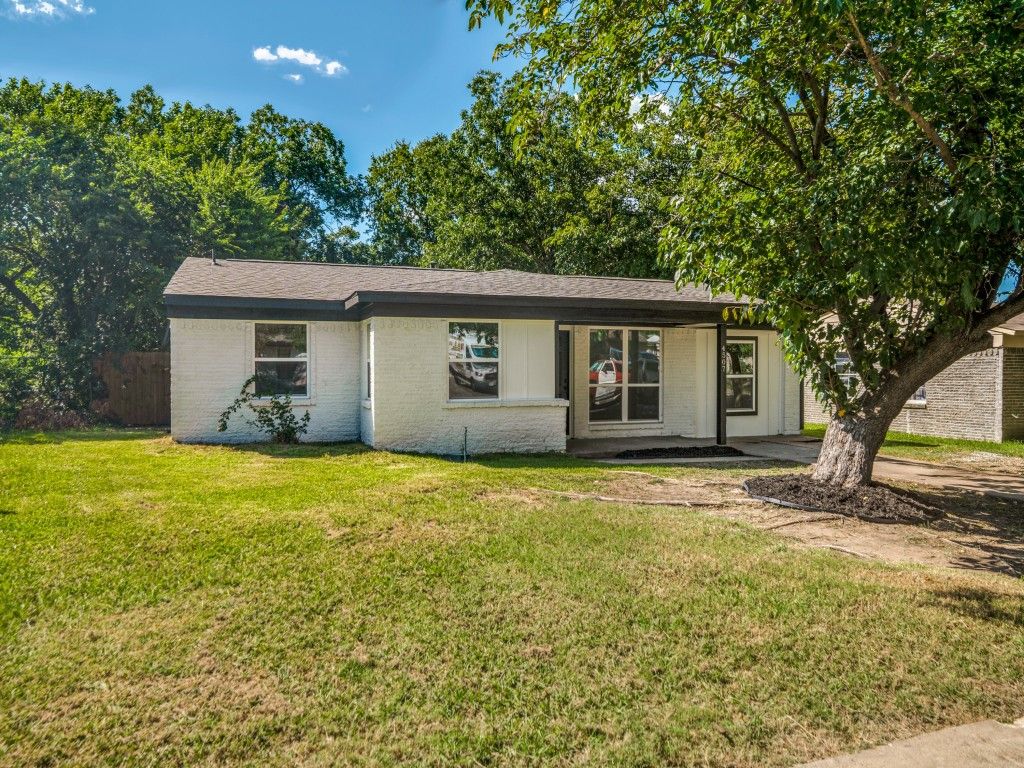 4507 Scottsdale Drive, Mesquite, TX 75150