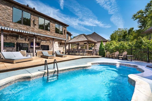 1903 Kailey Hayes Ct, Mount Juliet, TN 37122