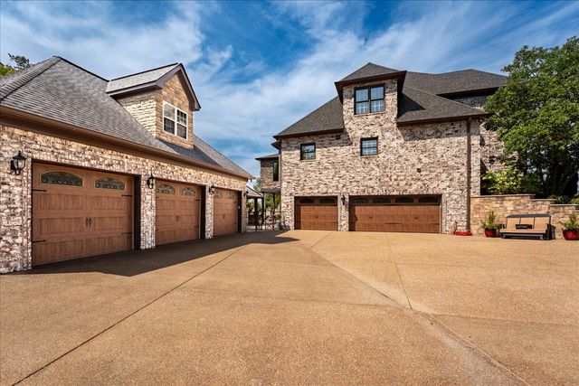 1903 Kailey Hayes Ct, Mount Juliet, TN 37122