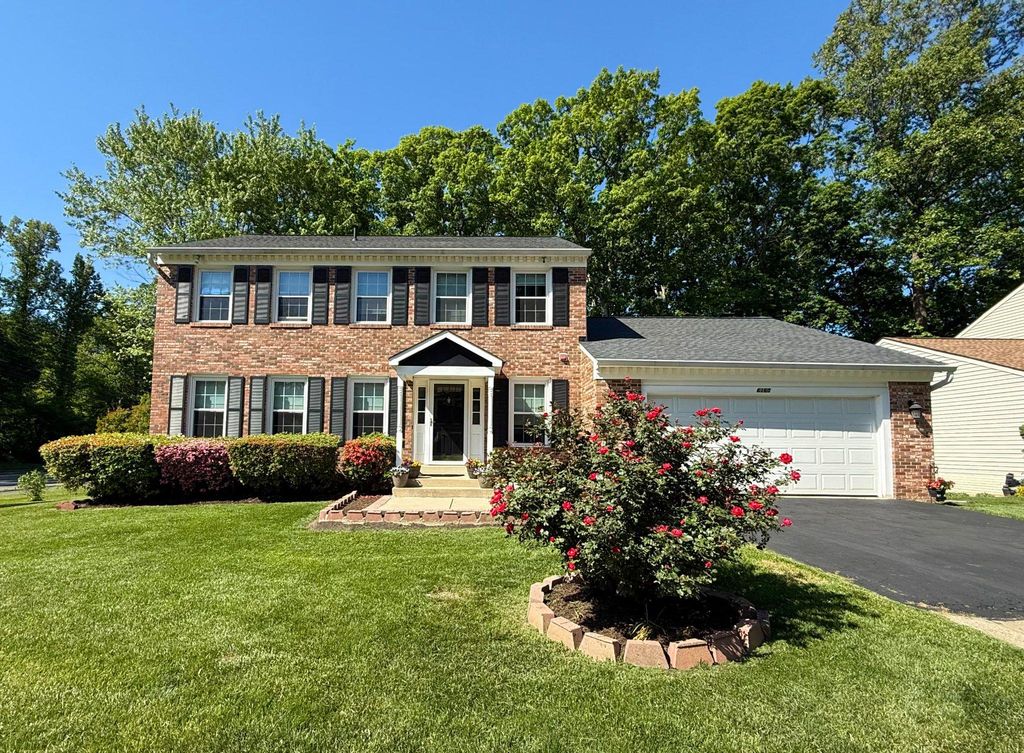 6160 LUCAS POND CT, Burke, VA 22015