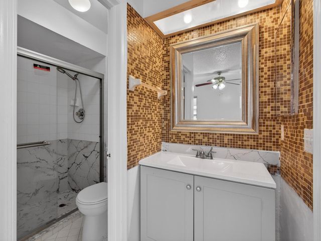 2548 Ida Way, West Palm Beach, FL 33415