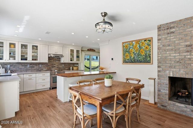 6043 E LEWIS Avenue, Scottsdale, AZ 85257