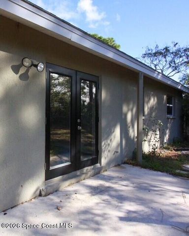 3325 Elizabeth Street, West Melbourne, FL 32904