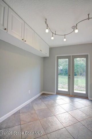 3325 Elizabeth Street, West Melbourne, FL 32904