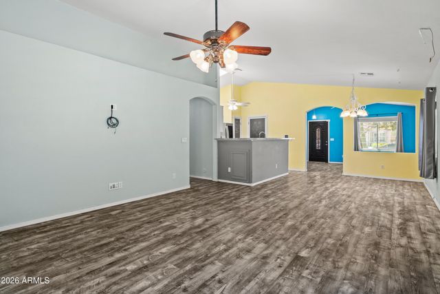 10328 E EL MORO Circle, Mesa, AZ 85208