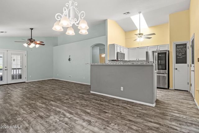 10328 E EL MORO Circle, Mesa, AZ 85208