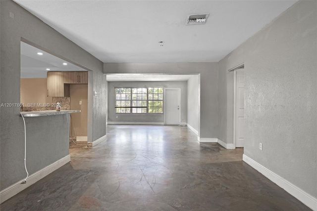 7773 Biltmore Blvd, Miramar, FL 33023