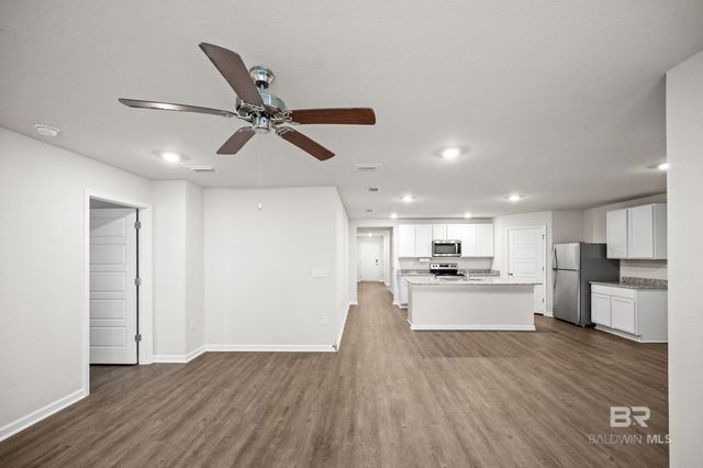 32206 Terranova Loop, Lillian, AL 36549