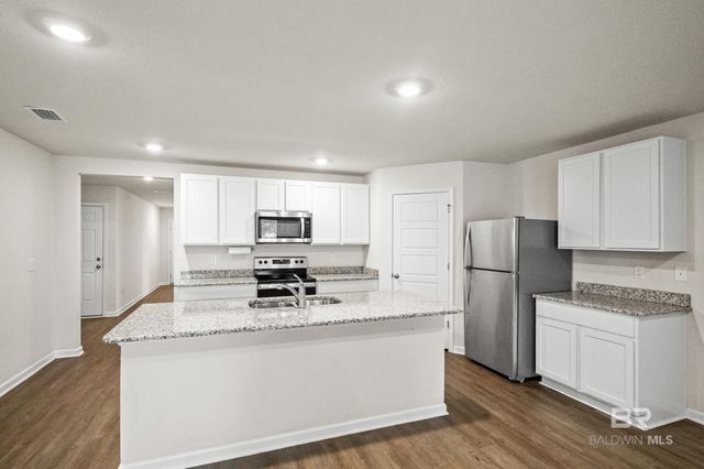 32206 Terranova Loop, Lillian, AL 36549