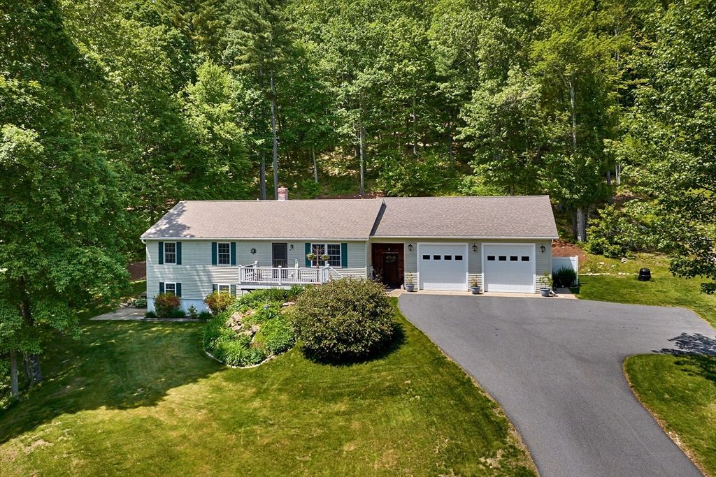 43 Ridge Rd, Erving, MA 01344