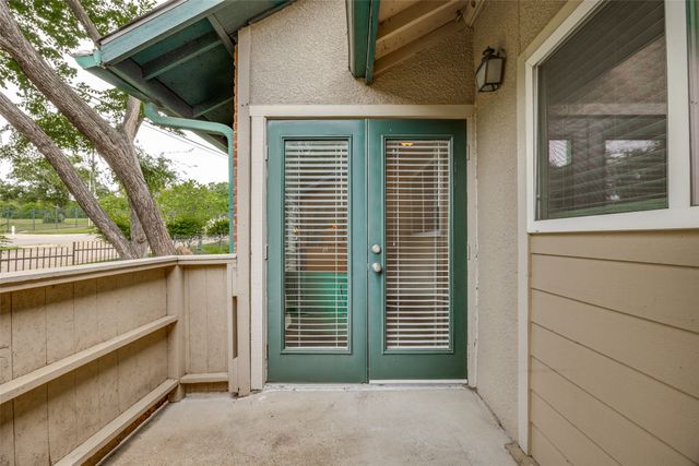 8601 Park Lane 323, Dallas, TX 75231