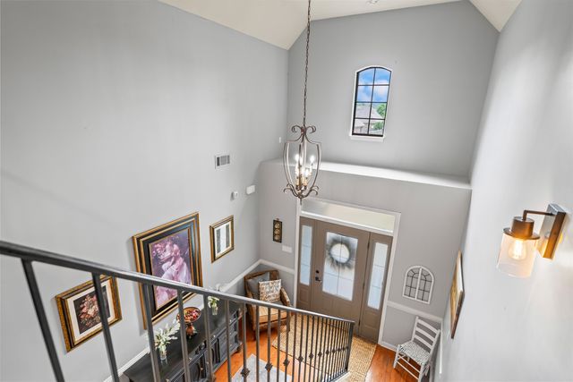 385 GARDEN SPRINGS DR, Oakland, TN 38060