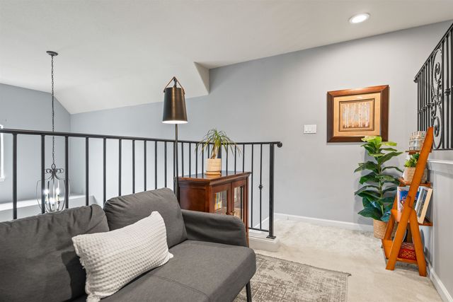 385 GARDEN SPRINGS DR, Oakland, TN 38060