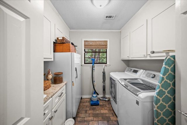 24 Cove Ln., Hattiesburg, MS 39402