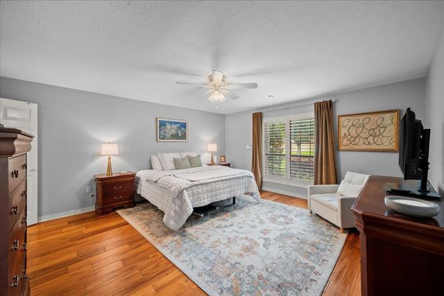 24 Cove Ln., Hattiesburg, MS 39402
