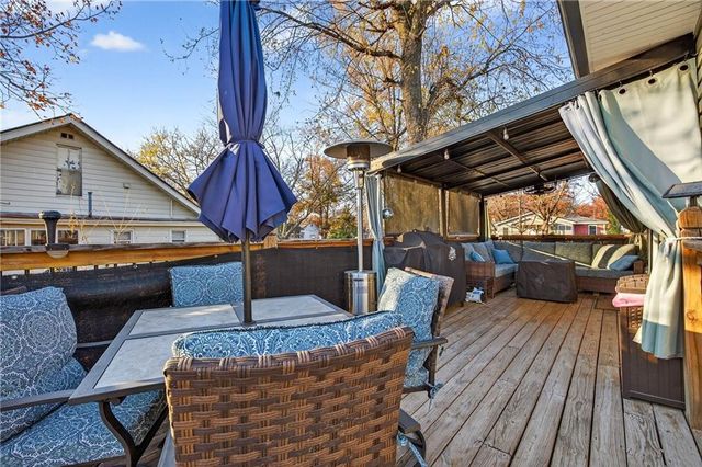 312 E Lee Street, Nevada, MO 64772