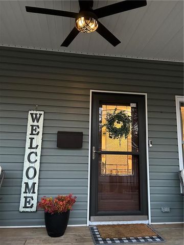 312 E Lee Street, Nevada, MO 64772