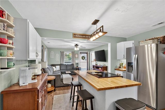 312 E Lee Street, Nevada, MO 64772