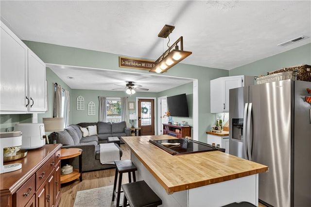 312 E Lee Street, Nevada, MO 64772