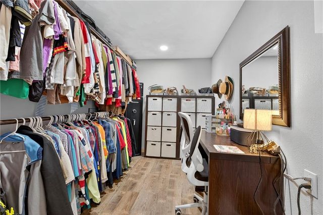 312 E Lee Street, Nevada, MO 64772