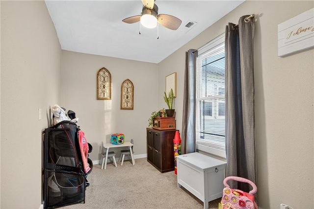 312 E Lee Street, Nevada, MO 64772