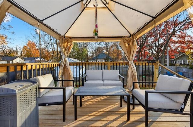 312 E Lee Street, Nevada, MO 64772