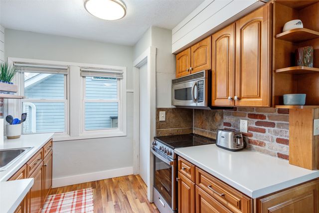 1101 N 3rd Street, Ames, IA 50010